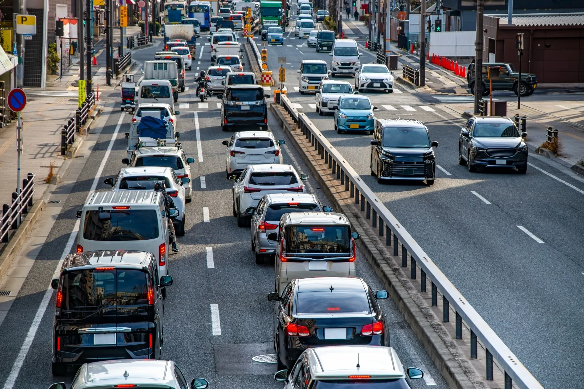 熱海渋滞注意報発令中